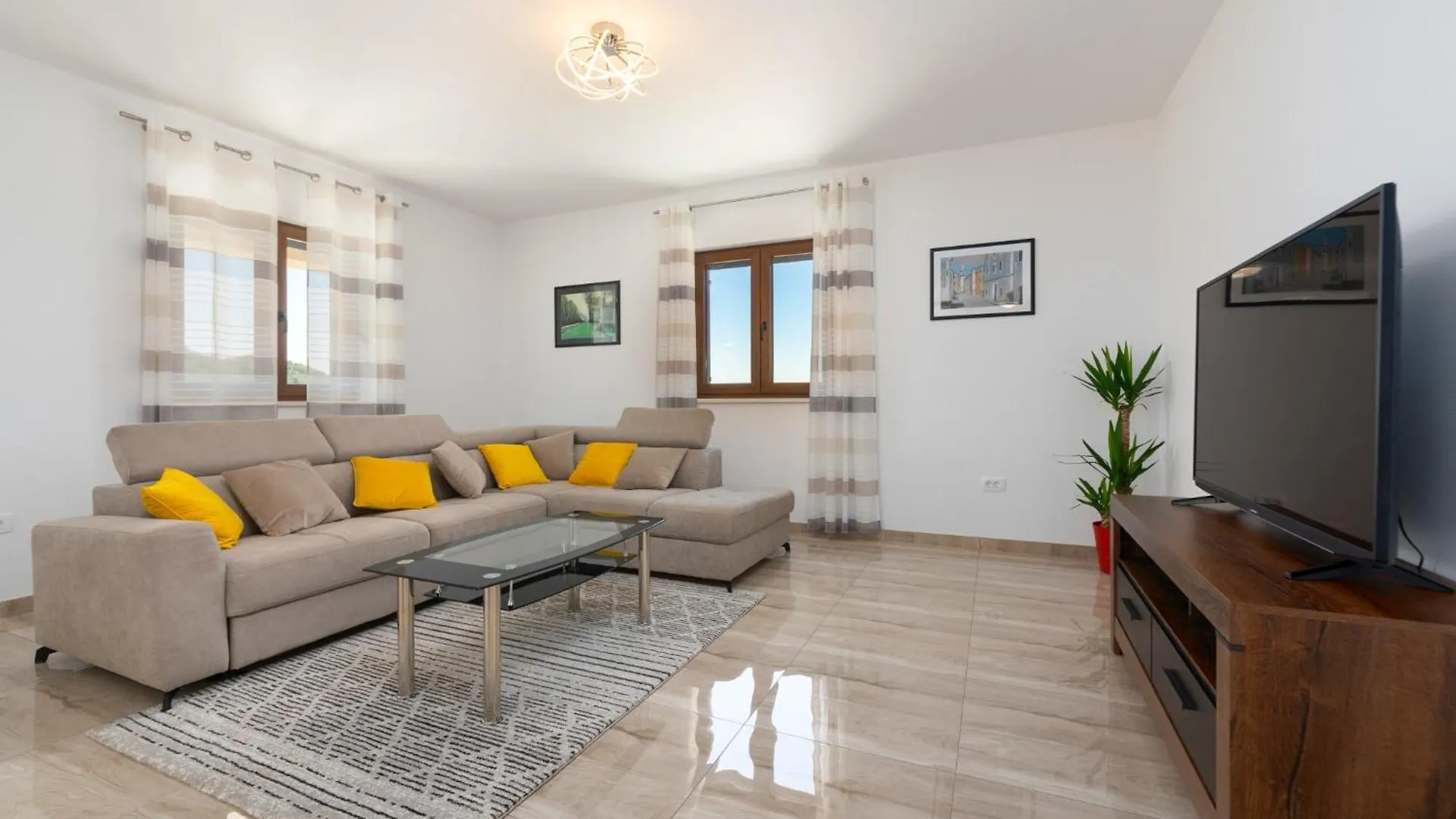 Villa Monti Cerovlje Croatia