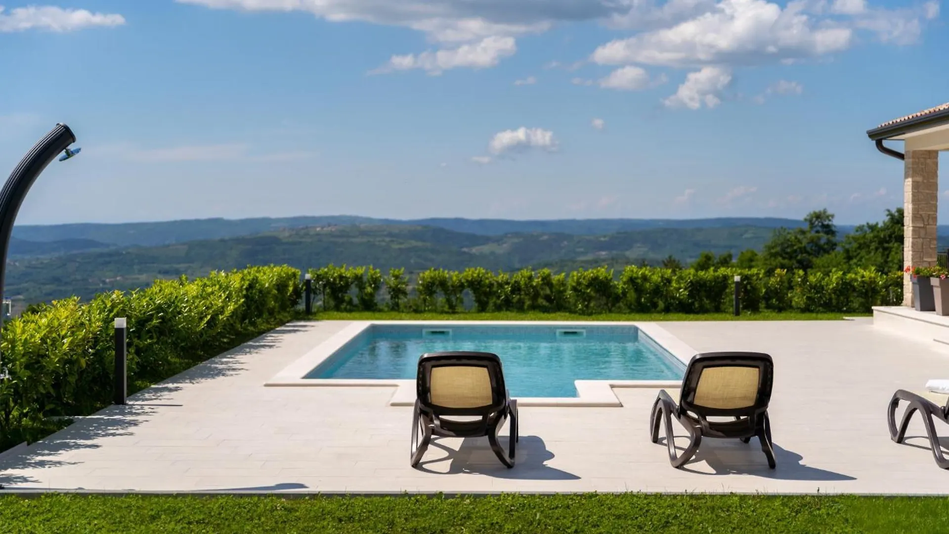 Villa Monti Cerovlje