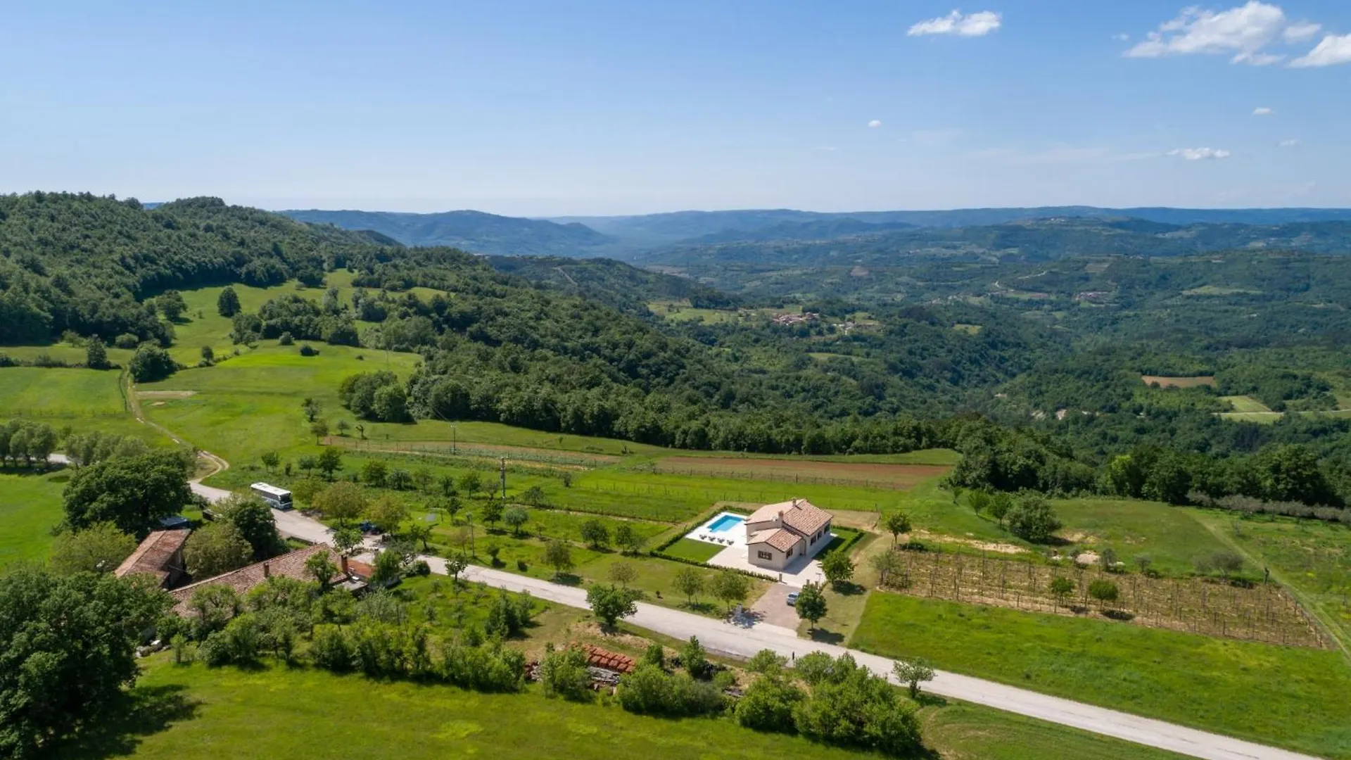 Villa Monti Cerovlje